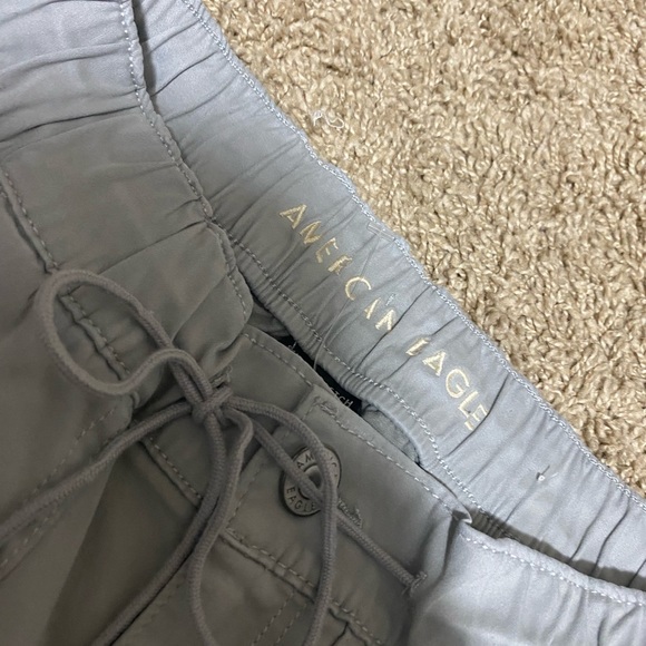 American Eagle Joggers - Picture 2 of 4